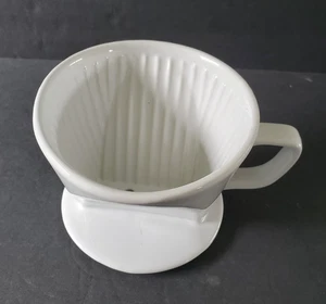 White Ceramic Sur la Table Pour Over Dripper Coffee Filter 4 Hole 4 1/2" Base - Picture 1 of 7