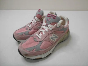 New Balance Size 9 Breast Cancer Awareness Pink 993 Running Shoe Women’s - Picture 1 of 10