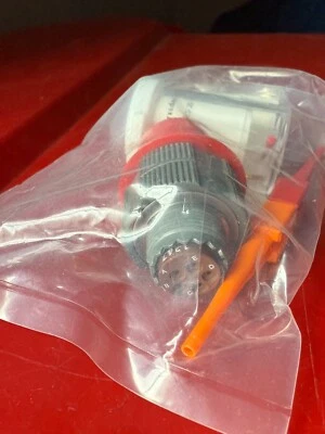 D38999/26WB5PN ICC Connector Circular MIL Spec DTS 5C 5#20 PINS INCLUDED - Image 1 of 4