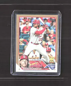 2023 Topps #584 oro Brendan Donovan - Foto 1 di 2