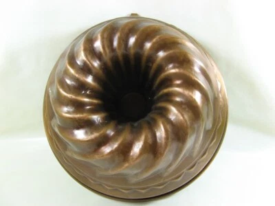 Kupfer alte Backform Puddingform  Gugelhupf Ø ca 21,5 cm H 9,5 cm (100) - Bild 1 von 3