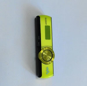 Reproductor de música portátil Sony MP3 NWZ-B172F 2 GB Walkman USB reproductor de MP3 tienda de EE. UU. - Imagen 1 de 9