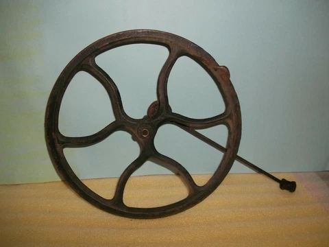 Singer Treadle Sewing Machine Cast Iron FlyWheel with metal pitman arm Cover