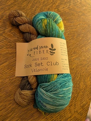 Juego de calcetines Club Six and Seven Fiber EXCLUSIVO - Merino-Cashmere 100 g/382 yardas Foto 1 de 2