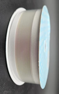 Kirkland Wire-Edged Ribbon White Ribbon 1.5" Wide 50 YD NEW - Picture 1 of 4