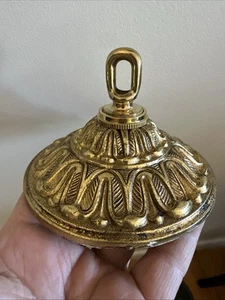 "Candelabros de techo vintage de latón con dosel de techo de 1"" coincide con el centro de la era española de 1950" - Imagen 1 de 4