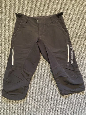 ENDURA SINGLETRACK II 3/4 Women’s MTB Mountain Bike Shorts - MEDIUM- 32-34” - Image 1 of 4