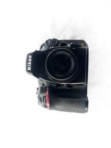 Nikon D800E 36.3 MP CMOS FX-Format Digital SLR Camera (Body Only) - Picture 1 of 8