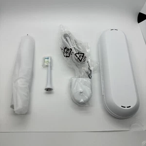 Philips Sonicare Optimal Clean Rechargeable Toothbrush Model: HX686W - Picture 1 of 1