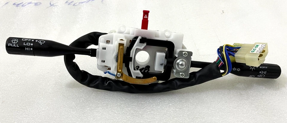 Suzuki Samurai Sierra SJ410 SJ413 JA51 RHD Indicator Wiper Combination Switch Foto 1 de 4