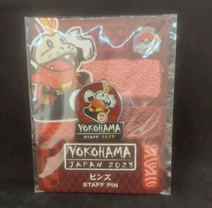 Pokémon 2023 Campeonato Mundial PERSONAL Yokohama Japón Staff pin SELLADO - Imagen 1 de 2