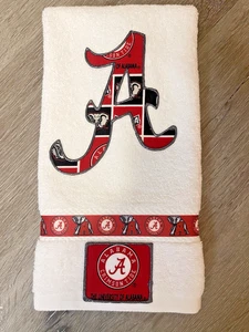 University of Alabama Badezimmer Handtuch, Crimson Tide Fan Geschenk Handarbeit - Bild 1 von 4