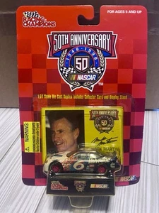 De colección Racing Champions Mark Martin #6 Valvoline NASCAR 50 aniversario escala 1:64 - Imagen 1 de 5