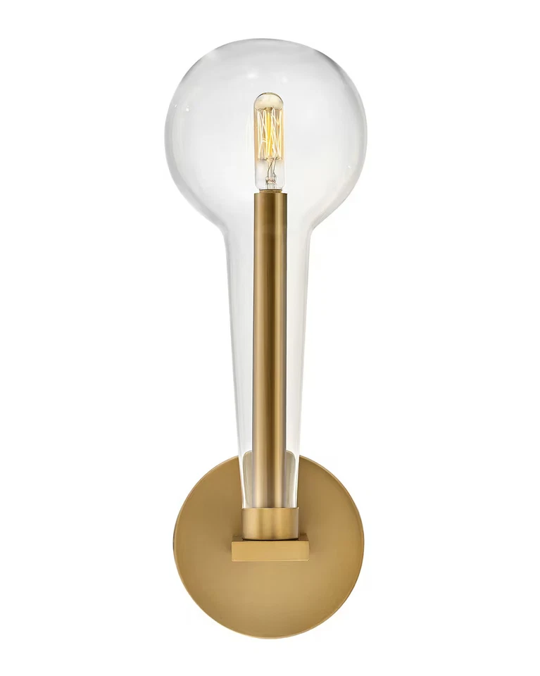 Lacquered Brass LED Wall Sconce from the Alchemy Collection Foto 1 de 1