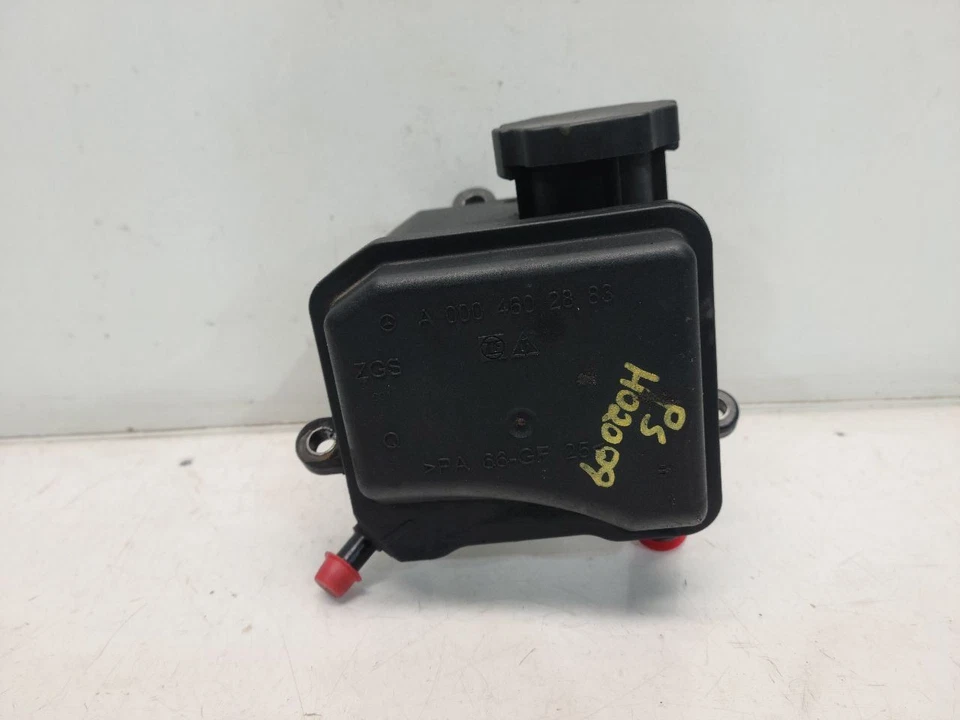 Dodge Sprinter 2500 2007 (3,0 L/AT/FWD) depósito de dirección asistida Foto 1 de 4