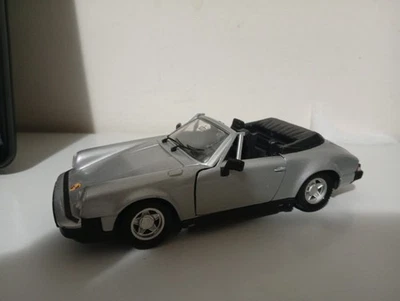 Porsche 911 Cabrio Polistil 1/25 - Immagine 1 di 4