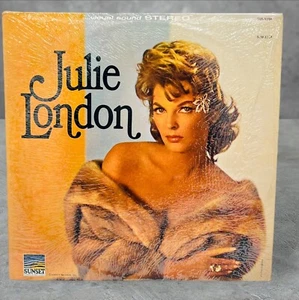 JULIE LONDON Self Titled LIBERTY SUS 5104 NM Vinyl 1966 Cheesecake Shrink - Picture 1 of 9