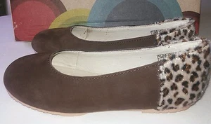 UMI Leola A Capped Faux Fur Flat Toddler Girls Size 10M. - Picture 1 of 7