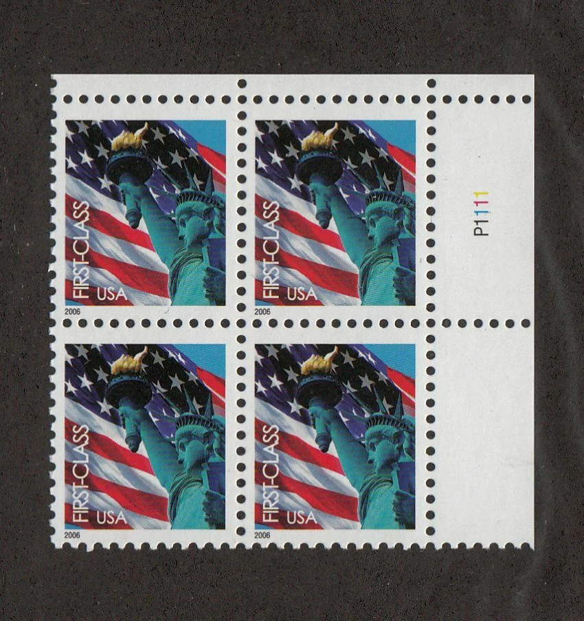 2005 Flag & Liberty Sc 3965 forever rate MNH plate block Scarce issue! - Image 1 of 1
