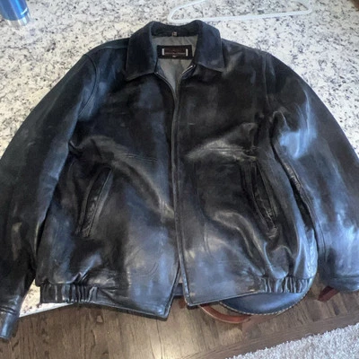 Chaqueta Bomber JOHNSTON & MURPHY Negra Cuero Grano Pesado XL - con Pátina Ver Fotos Foto 1 de 4