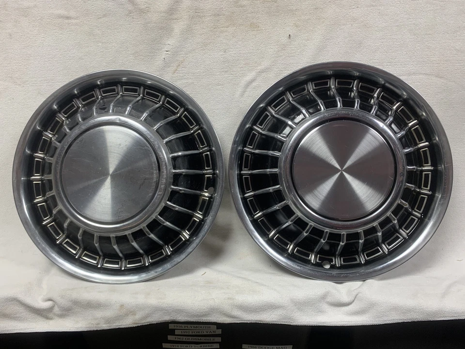ПАРА (2) 70 1970 MERMERCURYCOLON PARK MARQUIS 15 «КОЛПАК КОЛЕСА КРЫШКА - Изображение 1 из 4