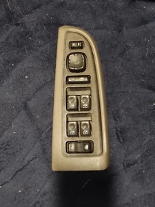 OEM 03-06 Tahoe Yukon Silverado Front DriverDoor Window Control Switch 15112971 - Picture 1 of 2