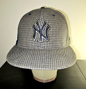 New York Yankees New Era 59FIFTY  Mens 7 1/2 Stitched Embroidered 6 Panel Hat - Picture 1 of 9