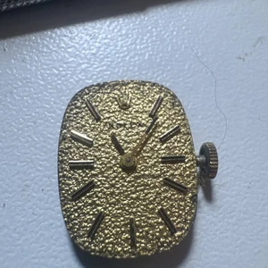Ladies Rolex Face And Crown! Was Quartz Swapped, Case Scrapped For Gold - Picture 1 of 3