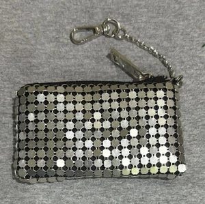 Urban Outfitters Small Silver Chainmail Mesh Clip Chain Card Coin Holder Wallet - Picture 1 of 4