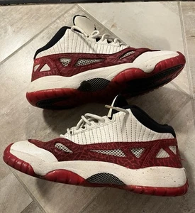 Air Jordan 11 Retro IE Low Gym Red Men's size 7 Authentic Nike ๐ฅ Og As Is Used - Picture 1 of 18