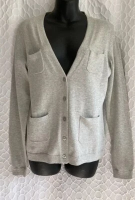 VAN HEUSEN STUDIO~Women’s V-Neck Cardigan Sweater~ Light Gray ~M~ NWT - Imagem 1 de 4