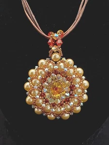 Bronze Tone MEDALLIO Bead Necklace Flowered Pendant -Reseverible - Picture 1 of 5