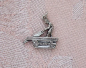 Vintage SÄGEGRUBE Sterling Silber Charm - Bild 1 von 3
