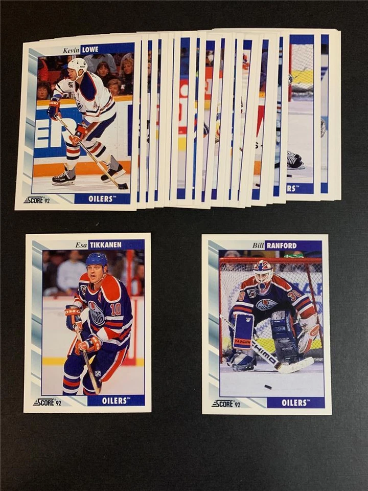 1992-93 Score Edmonton Oilers Team Set 25 Cards - Image 1 of 1