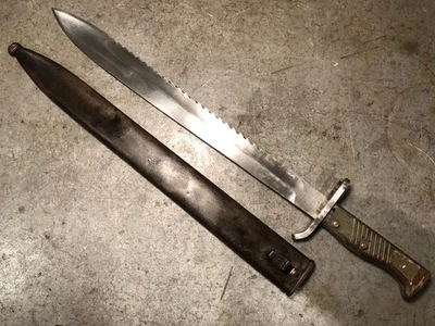 RARE WW1 Imperial German 98/05 Bayonet Sawback Butcher - Australian Bring Back - image 1 of 4