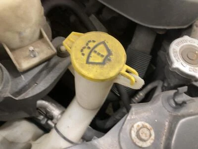 11 12 13 14 15 16 17 18 19 20 DODGE CARAVAN Windshield Washer Bottle - Image 1 of 2