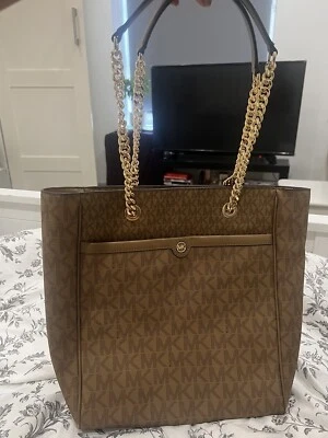 michael kors bag - Image 1 of 4