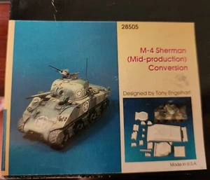 Kirin 28505 Sherman M-4 (Mid Production) Conversion. RARE! Made in the USA - Picture 1 of 2