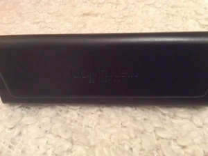 Calvin Klein Collection Black Triangular Hard Glasses Case+Cloth Unisex Magnetic - Picture 1 of 4