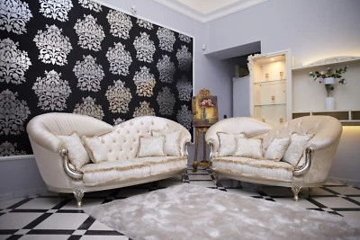 SALOTTO IN LEGNO FOGLIA ARGENTO E TESSUTO AVORIO CON STAMPE FLOREALI - Immagine 1 di 2