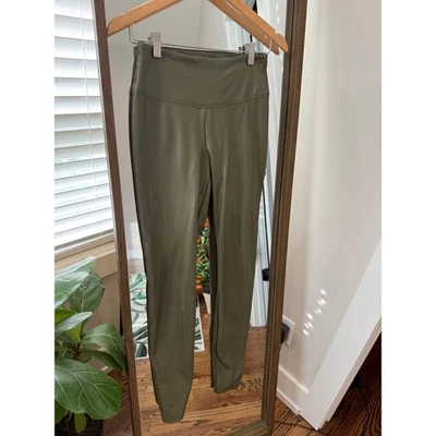 Leggings Casa Blanca Mercado Negro Pasarela Verde Oliva Imitación Otoño Cuero 6 Largos Foto 1 de 4