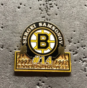 Prendedor de hockey Boston Bruins #14 Sergei Samsonov 1997-1998 Novato del año NHL - Imagen 1 de 1