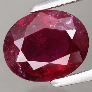 1.43ct 8.2x6.6mm Oval Natural Unheated Purplish Red Rubellite Tourmaline Mozamb - Picture 1 of 4