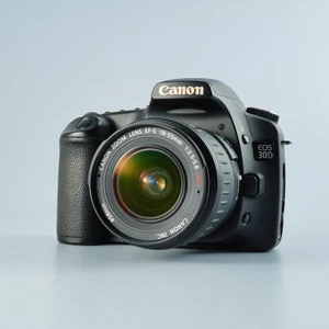 EXCELLENT Canon EOS 30D + EF-S 18-55mm F/3.5-5.6 USM Digital SLR Camera - Picture 1 of 22
