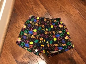 Soffe Black Shorts w/ Peace Sign & Heart Pattern in Girls Size S (7) - Picture 1 of 1