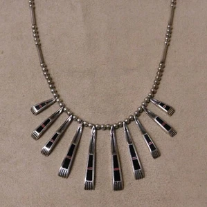 Sterling Silber Jet und Koralle Inlay baumelt Halskette. + - Bild 1 von 4