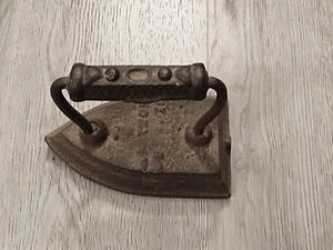 Vintage Flat Iron 6.25 In - Picture 1 of 10