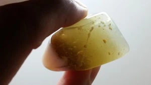 OPALE BLANCHE pierre roulée mineraux lithotherapie esoterisme reiki collection - Imagen 1 de 5