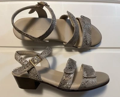 SAS Savanna Sandals Women's 8.5 M Brown Silver Gold Leather Snake Strappy Heels - Image 1 of 4