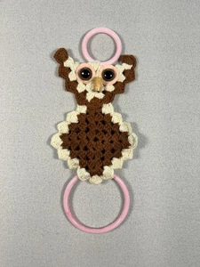 Vtg 1970s Crochet Owl Hand Towel Holder with Real looking Eyes Brown Pink MCM - Picture 1 of 5